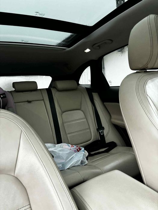 Jaguar F-PACE 2016г.