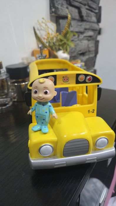 Автобуса на Джей джей