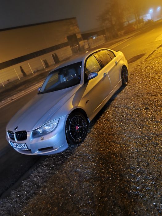 Vând BMW e90 taxe valabile fără probleme