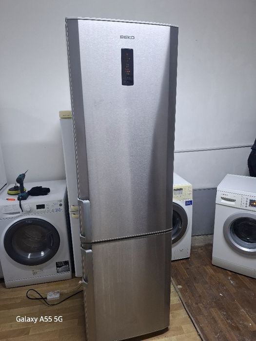 Продам холодильник