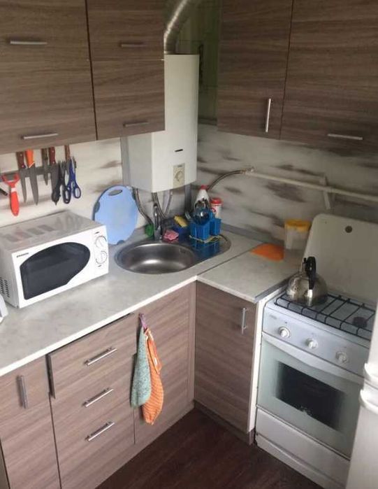 Дава се под наем Двустаен апартамент в Пловдив, Кючук Париж - 60 кв.м за 214.2 € - Снимка #2