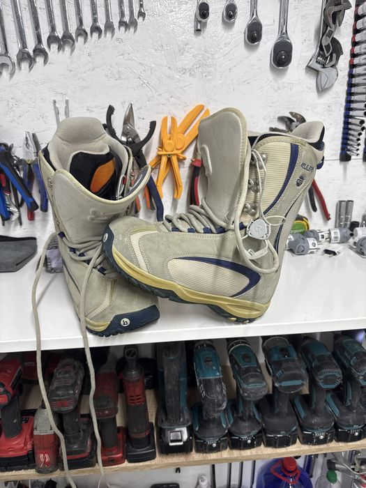 Snowboard Boots marimea 41.5