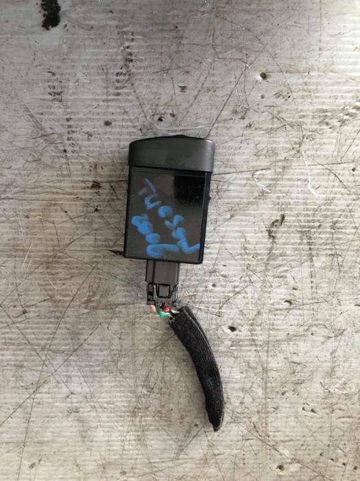 buton reglaj faruri 2.0 d hyundai tucson 2004-2010