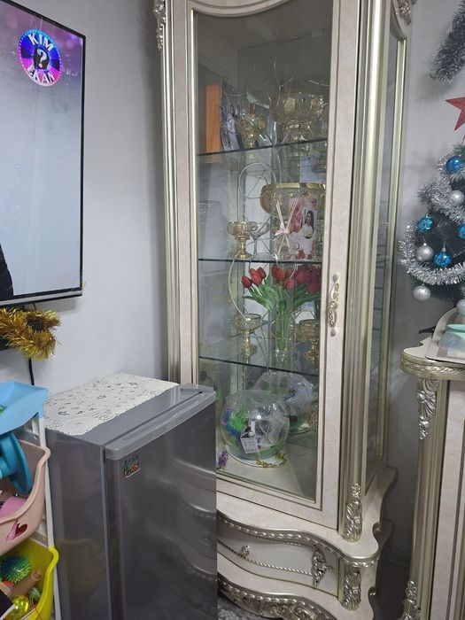 Стенка холати ало чап ва унг тараф