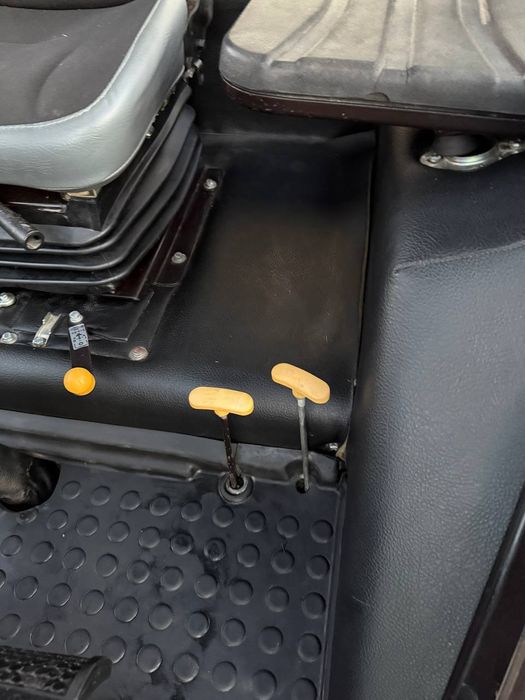 Беларус МТЗ 80.Х 2023 йил сотилади