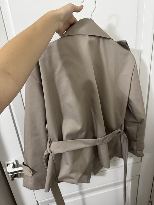 Укороченный тренч