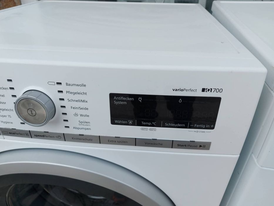 Пералня+сушилня Siemens IQ700 A+++
Пералня Siemens IQ700 +
Сушилня