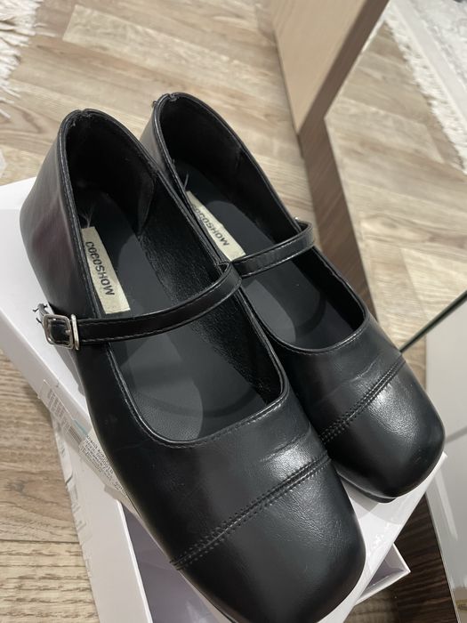 срочно продам балетку черную