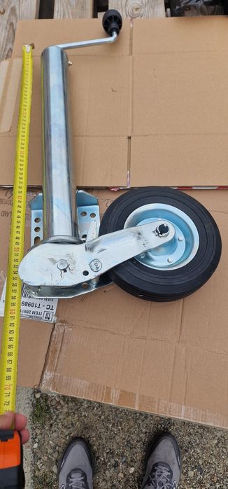 Roata de sprijin remorca automata suport tip B 200X60mm, 
Distanta