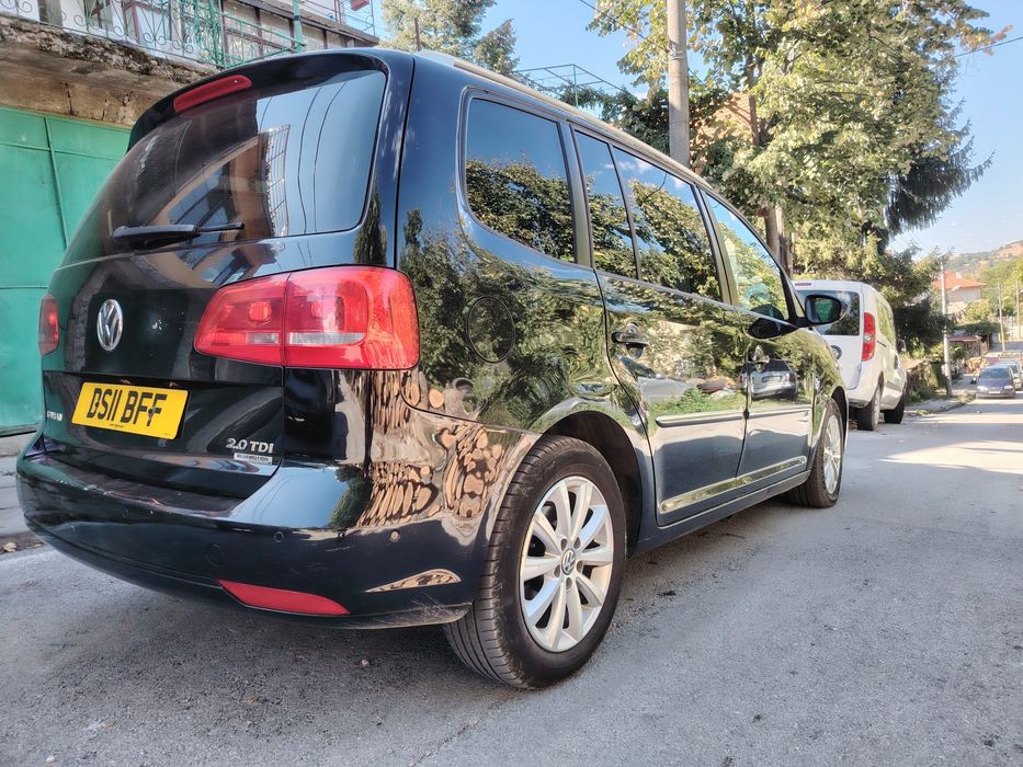 На Части Фолксваген Туаран 2.0д комарел 140к