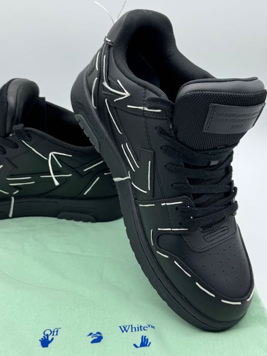 Продавам мъжки маратонки Off White