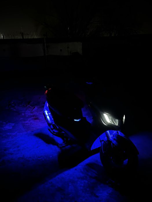 Продам скутер м8