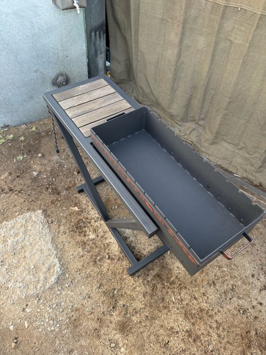 Мангал со столиком