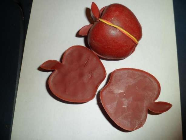 Свечи восковые Яблоки