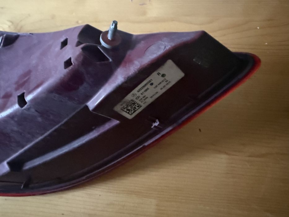 Фарове и стопове за S-класа W222