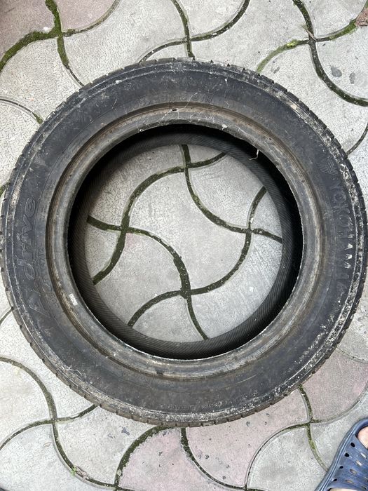 Продам пару зимних шин