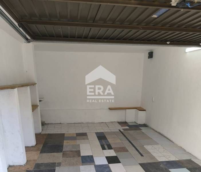 Дава се под наем Гараж / Паркомясто в София, Борово - 24 кв.м за 163.2 € - Снимка #3
