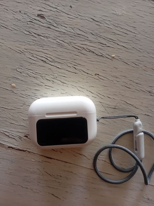 Продам наушник срочно