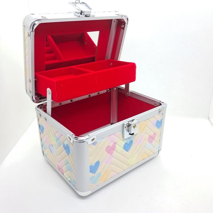 Шкатулка сундучок