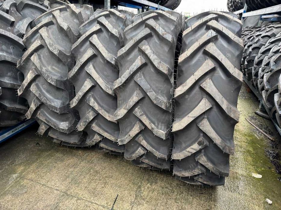 16.9-30 cu 16 pliuri anvelope noi marca PANTHER