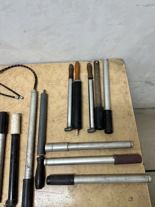 Ретро помпи за велосипеди / помпа за велосипед