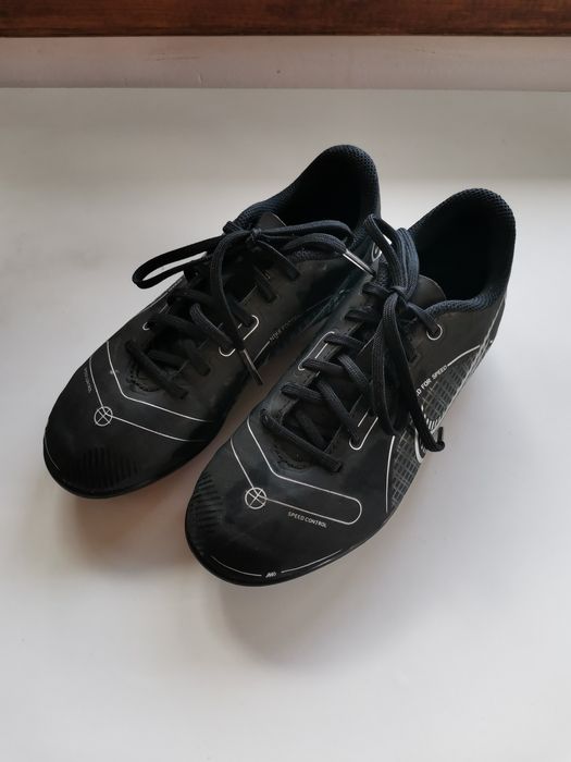 Pantofi sport fotbal nike