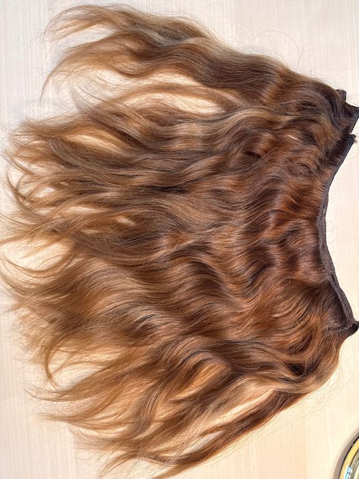 Естествено чуплива коса Дима стил