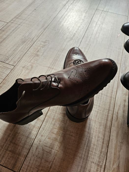 мъжки официални обувки