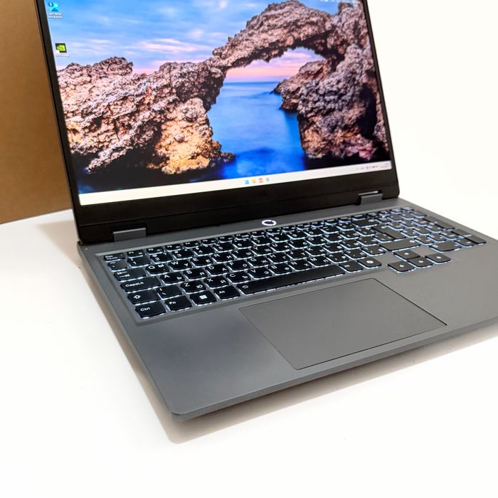 Lenovo LOQ 15 Gen 9/144Hz/Ryzen 5 7235HS/RTX 3050 6GB/24GB DDR5/512GB NVMe