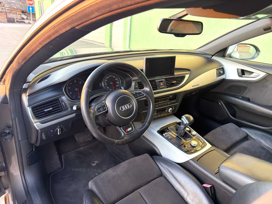 AUDI A7 3.0TFSI На Части