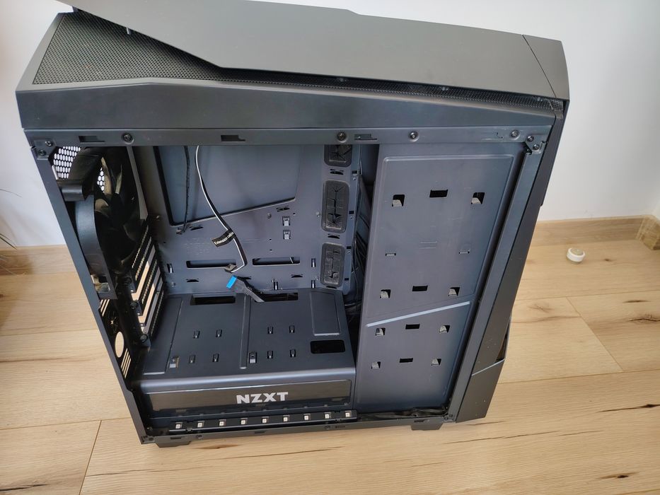Carcasa PC NZXT Noctis 450 ROG