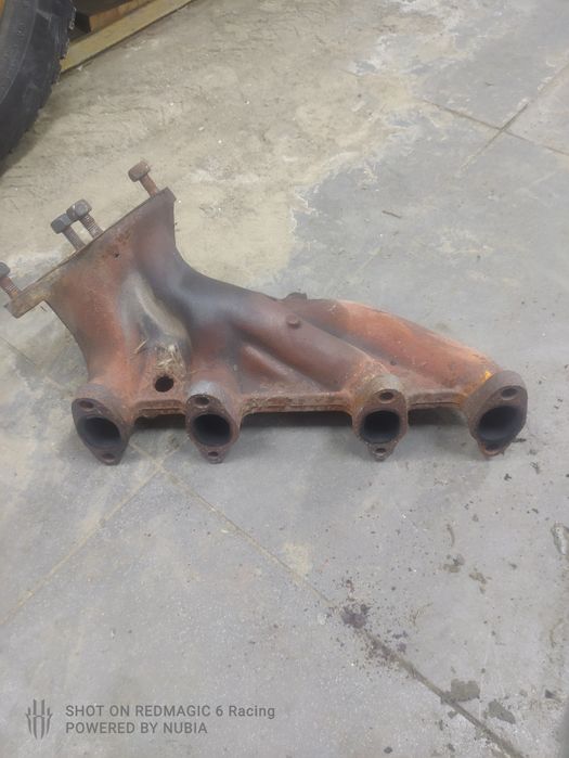 Продам запчасти на Ауди мотор 2.0