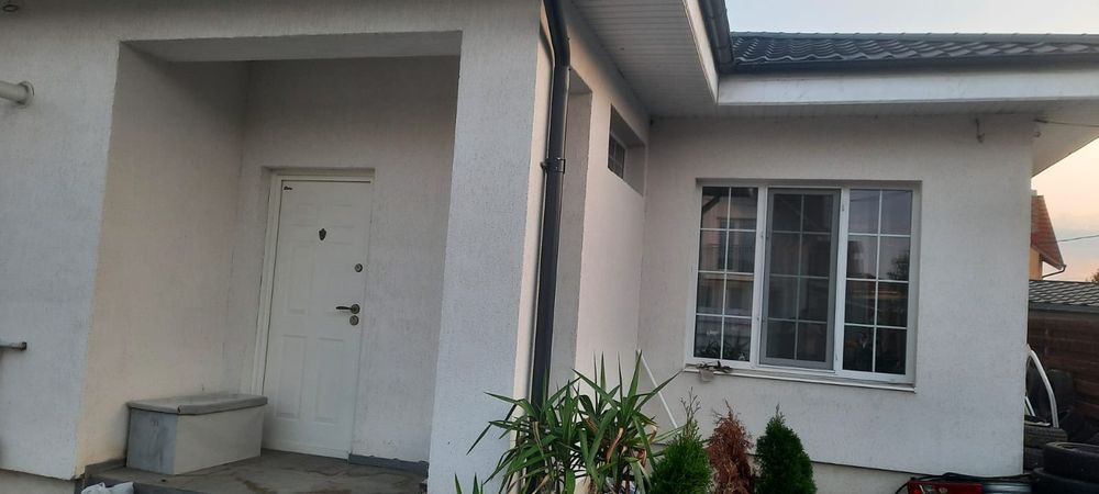 Casa  noua de inchiriat zona Buftea - parc Raja, aer conditionat!