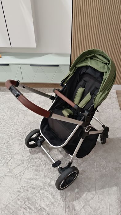 Продам детскую коляску