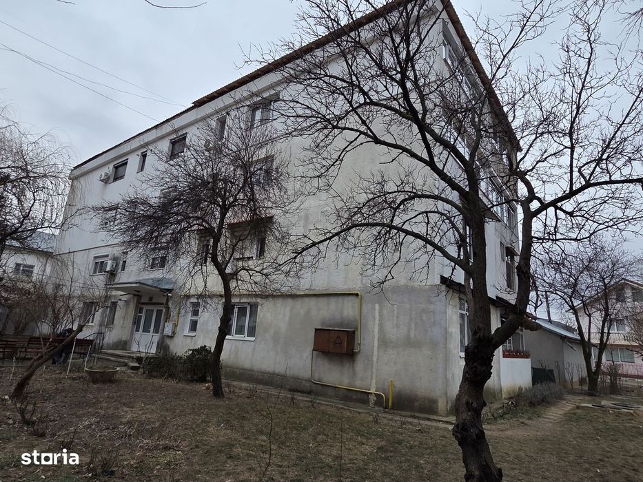 Apartament 2 camere etaj 2 zona Casa de Cultura - Adjud