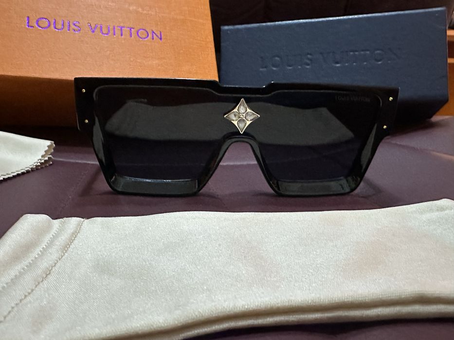 НОВИ слънчеви очила Louis Vuitton Cyclone в пълен комплект