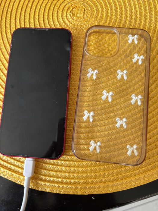 Продавам iPhone 13-128 GB,Red(червен)mini