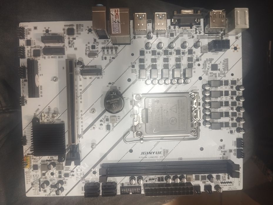 Продам Материнскую плату Jginyue B760m-gaming d5