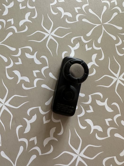 Наушник bluetooth