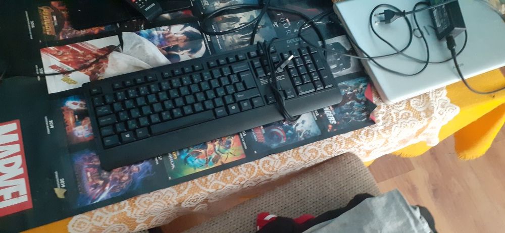 Клавиатура и мишка delux