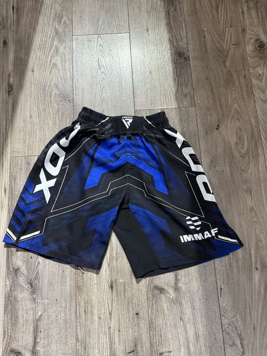 Продам рашгард rdx