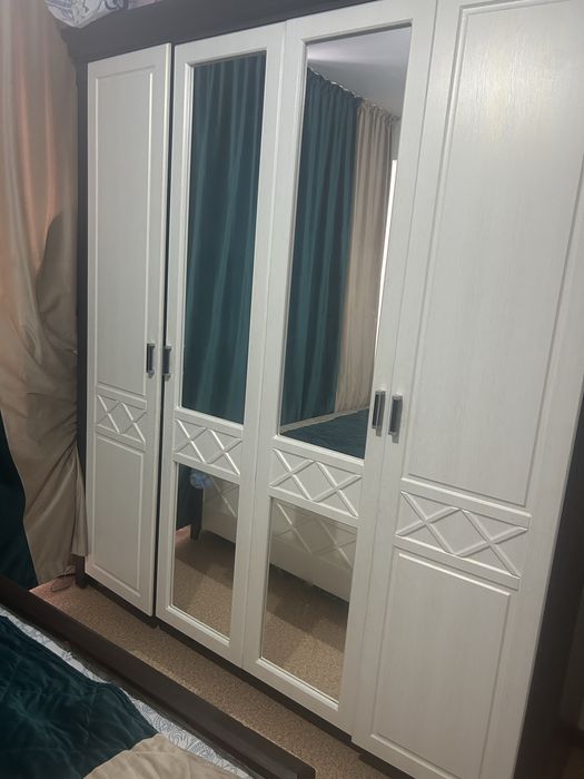 Срочно продам спальный гарнитур