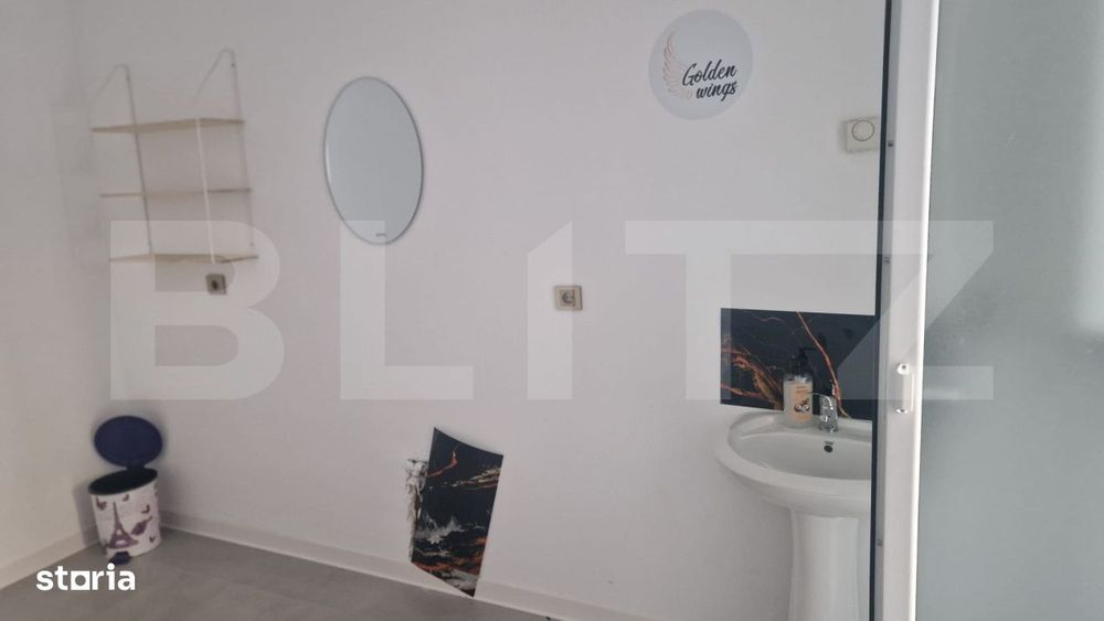 Spatiu comercial cu potential, 42 mp, parcare, zona Porii