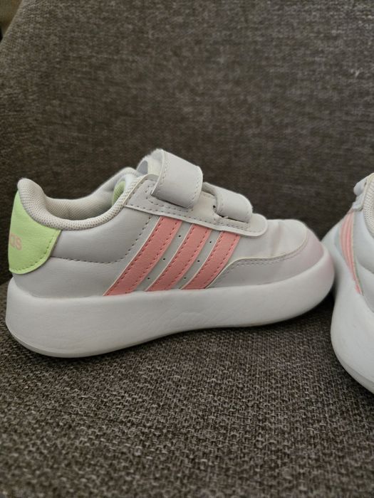 Маратонки Адидас