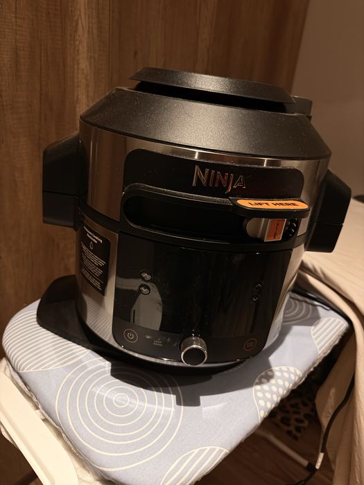 Ninja 11 in 1 6L OL550UK
