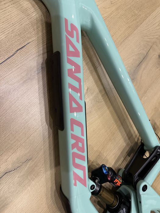 Santa Cruz Nomad 6 cc 2025 frameset L
