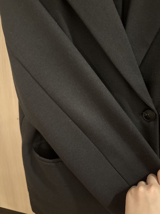 Женский пиджак черный