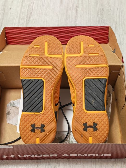 Adidasi Under  HOVR Rise 2