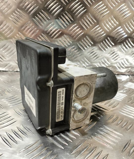 Pompa Abs 8E0614517BF Audi A4 B7