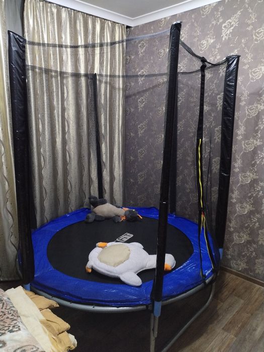 Продам батут детский